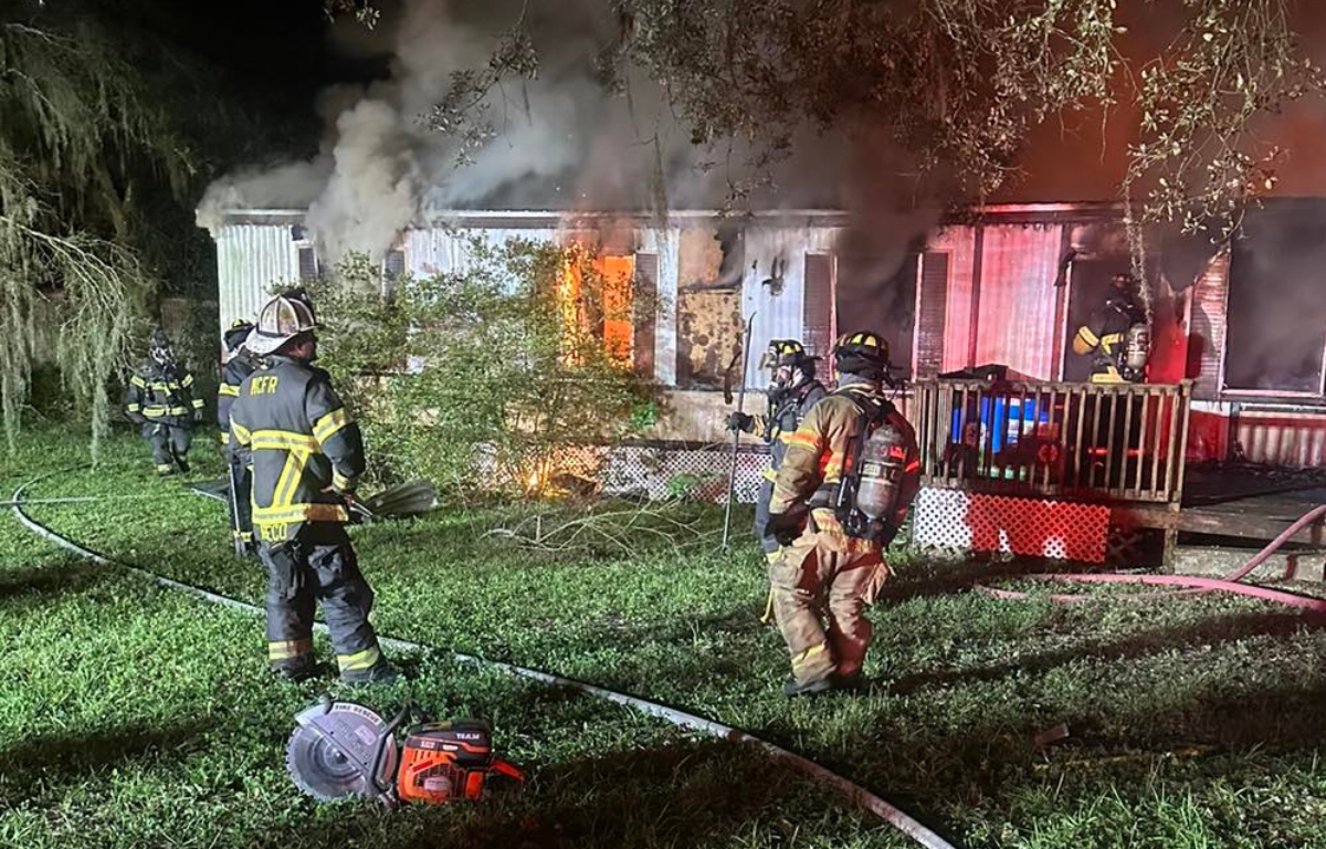 Marion County Fire Rescue crews respond to structure fire 352 Today