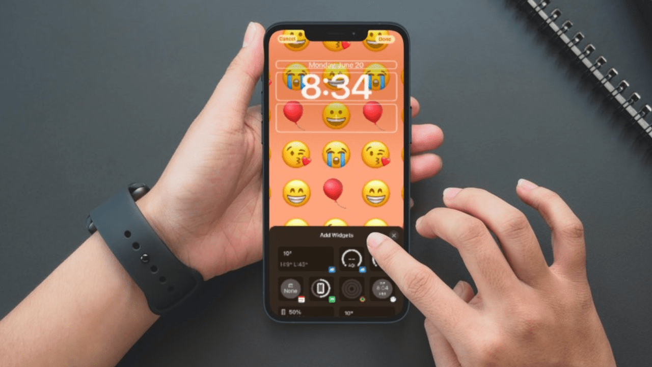Create Emoji Lock Screen Wallpaper on iPhone in iOS iOS 17