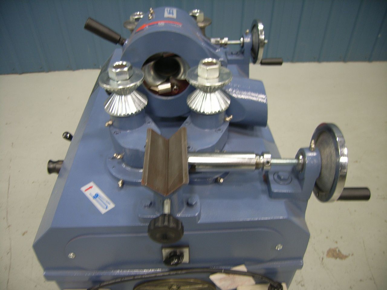 Oliver 7660 Round Rod Milling Machine 360 Degree Machinery LLC