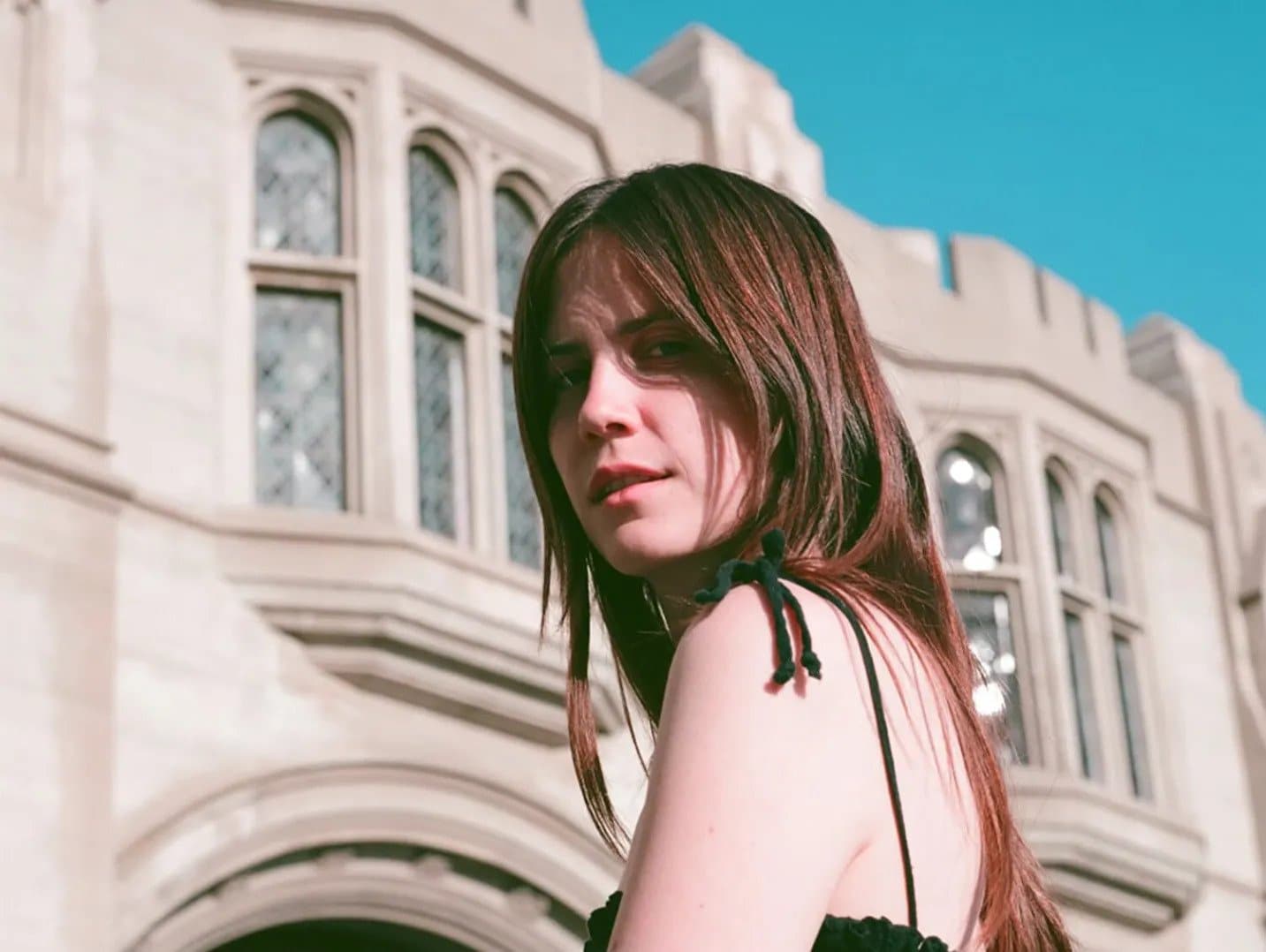 LISTEN Marina Allen’s new single “Or Else” 360°Sound