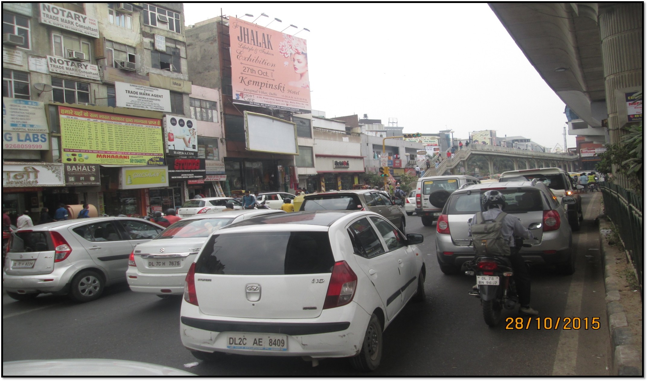 Hoardings in v3s red light laxmi nagar new delhi, Hoardings v3s red