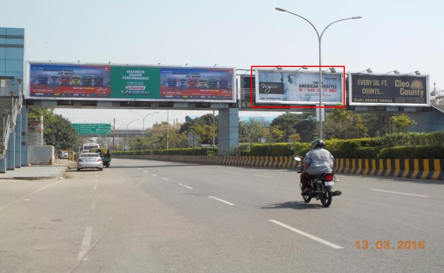 Hoardings in FOB At Sector 14 Petrol Pump Noida NPA 27, Hoardings FOB