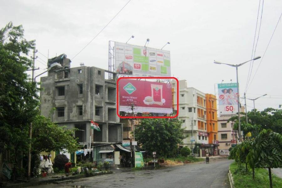 Hoardings in E M Bypass Survey Park Opp Metro Cash Carry Kolkata 7