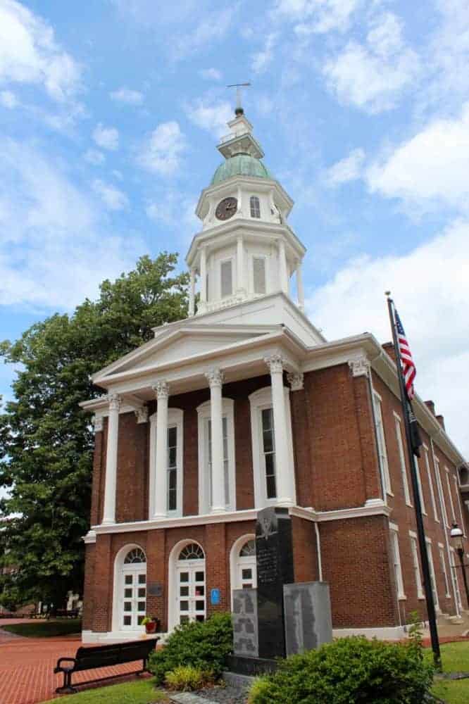 A Day in Danville, Kentucky 365 CINCINNATI