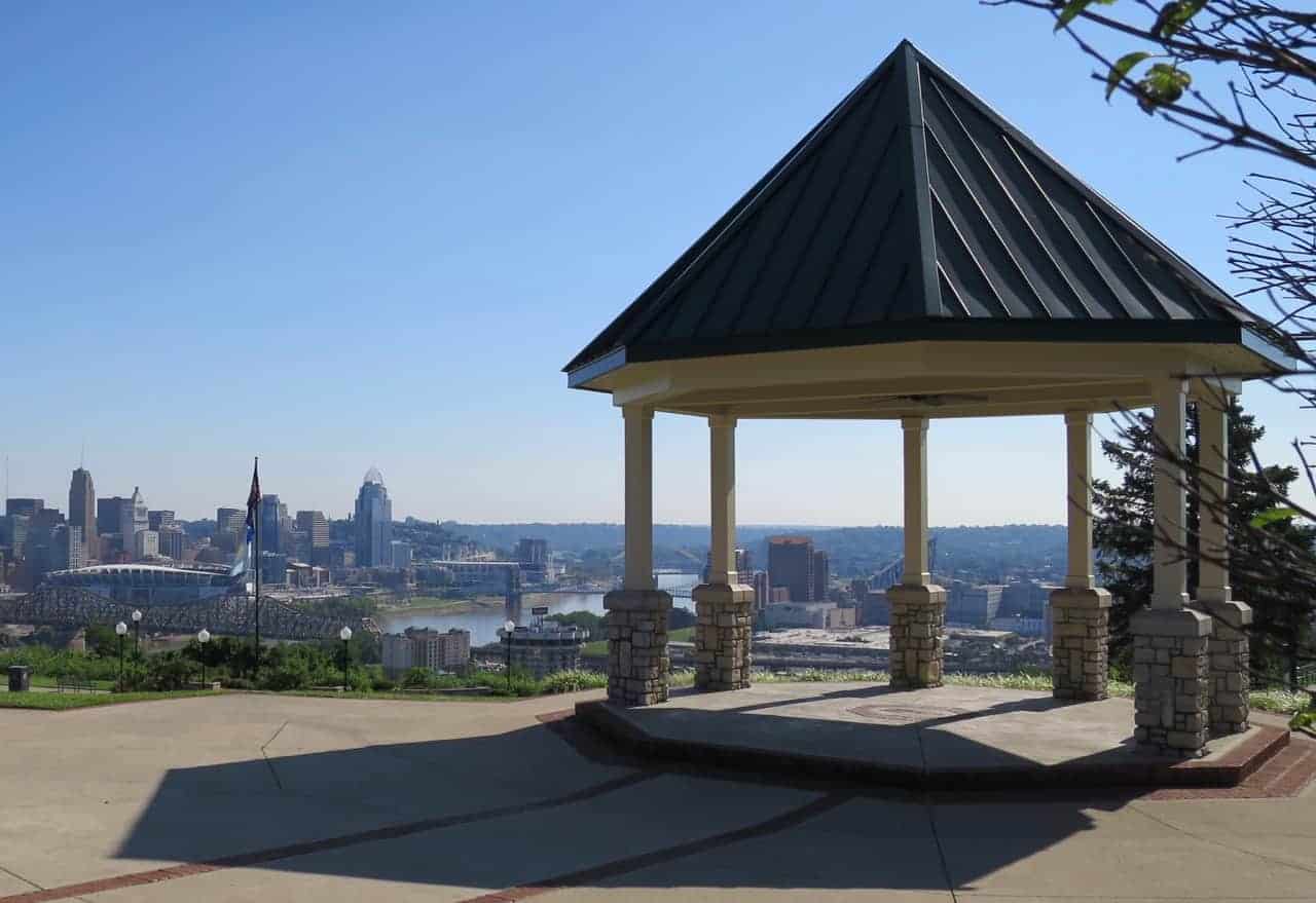 Enjoy the View from Devou Park · 365 CINCINNATI