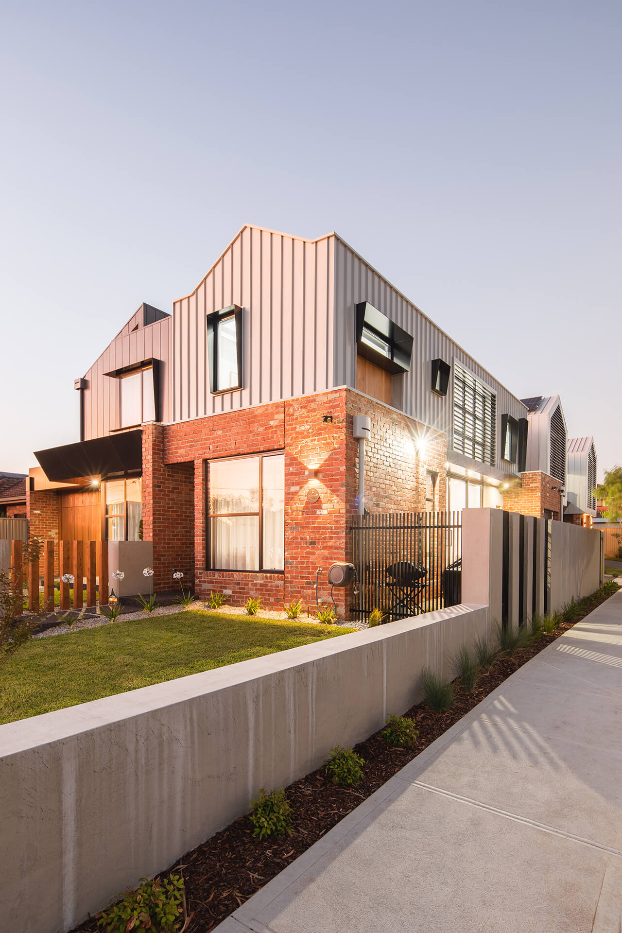 Mini Quarry village, Niddrie 369 Building Design