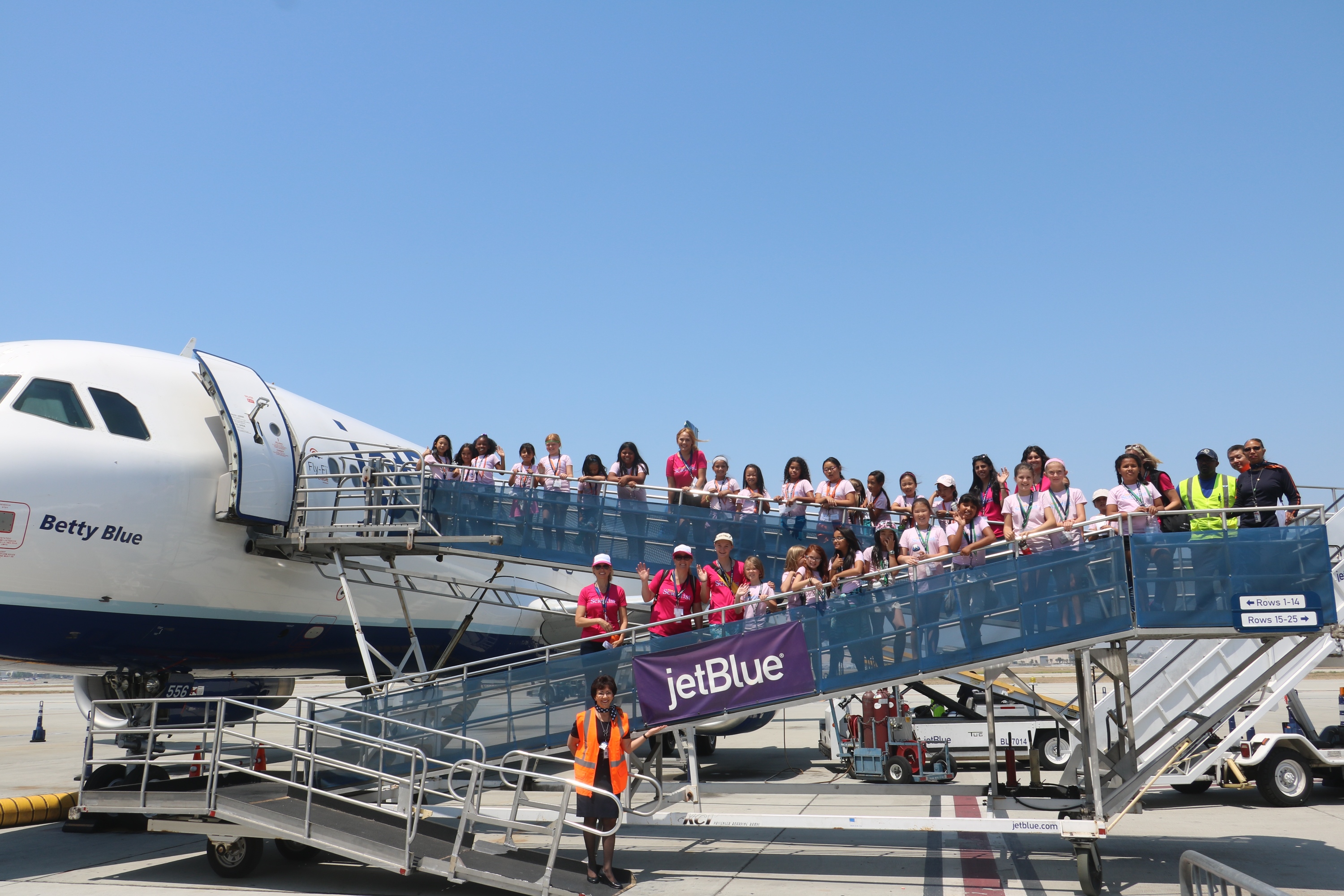 Project Scientist Students Think Physics With The JetBlue Foundation at