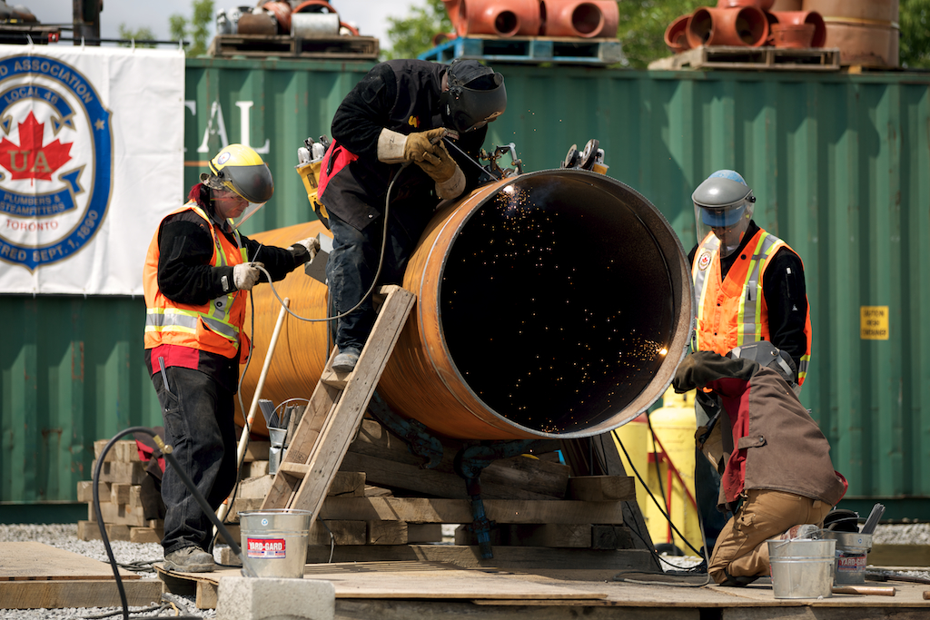 Helping Train a New Generation of Pipeline Welders