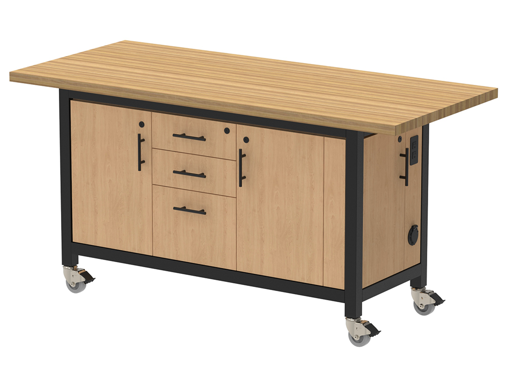 NEW! maker demonstration table 3 Branch