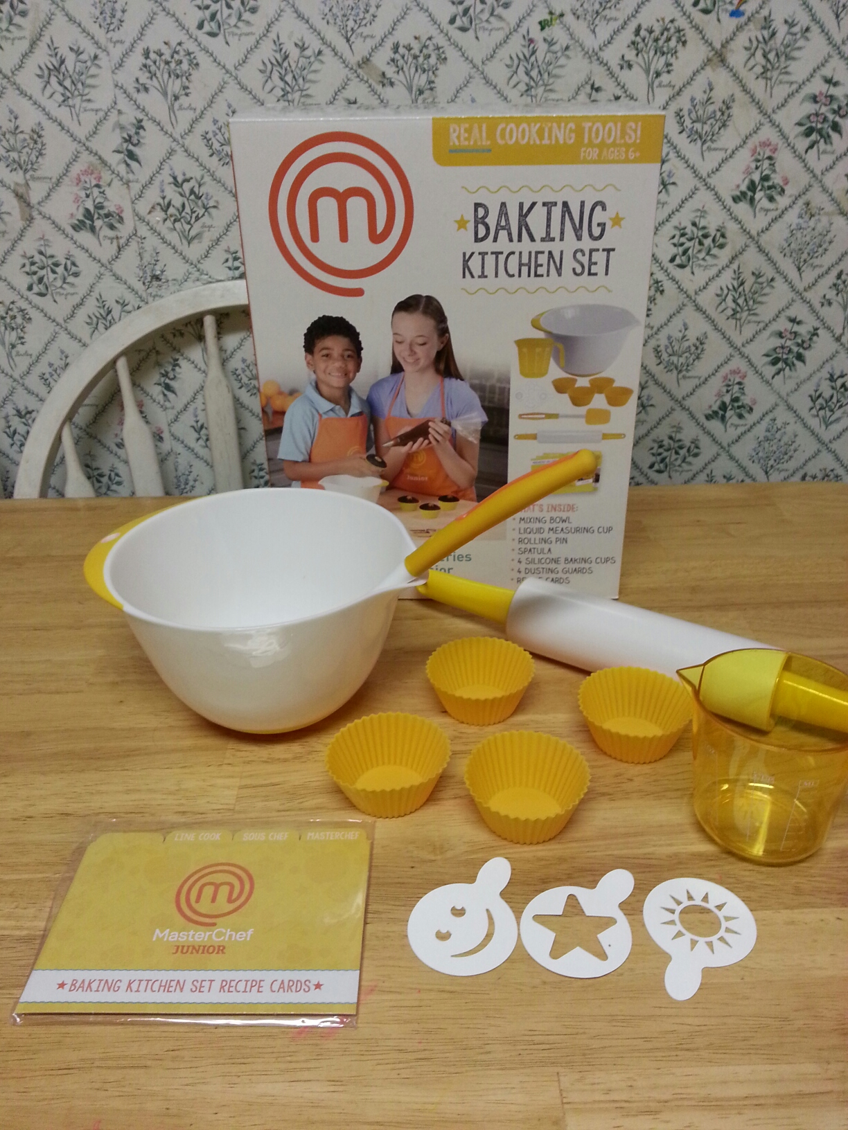 FoxTV Premieres Master Chef Junior Friday Night Nov. 6th! MasterChefJrFox