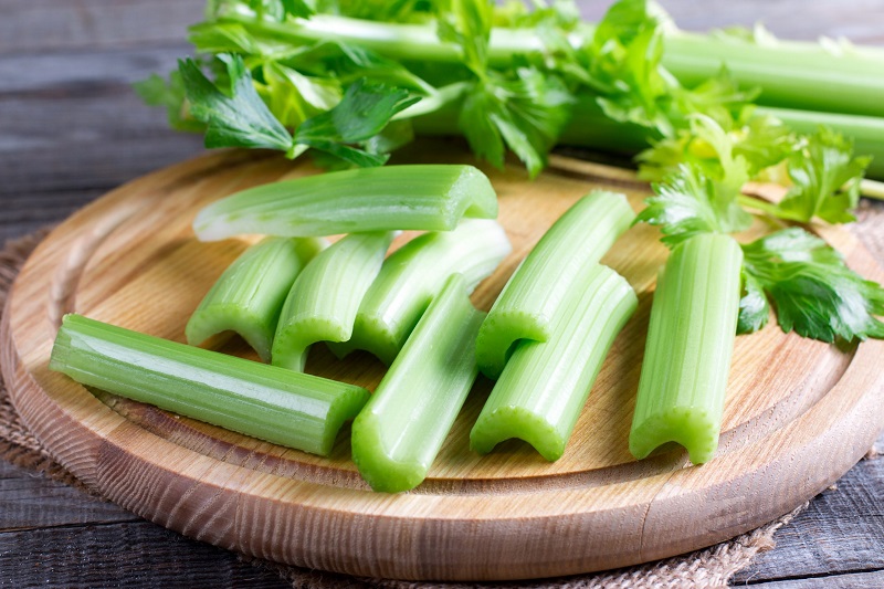 How to freeze celery we show you the easiest way