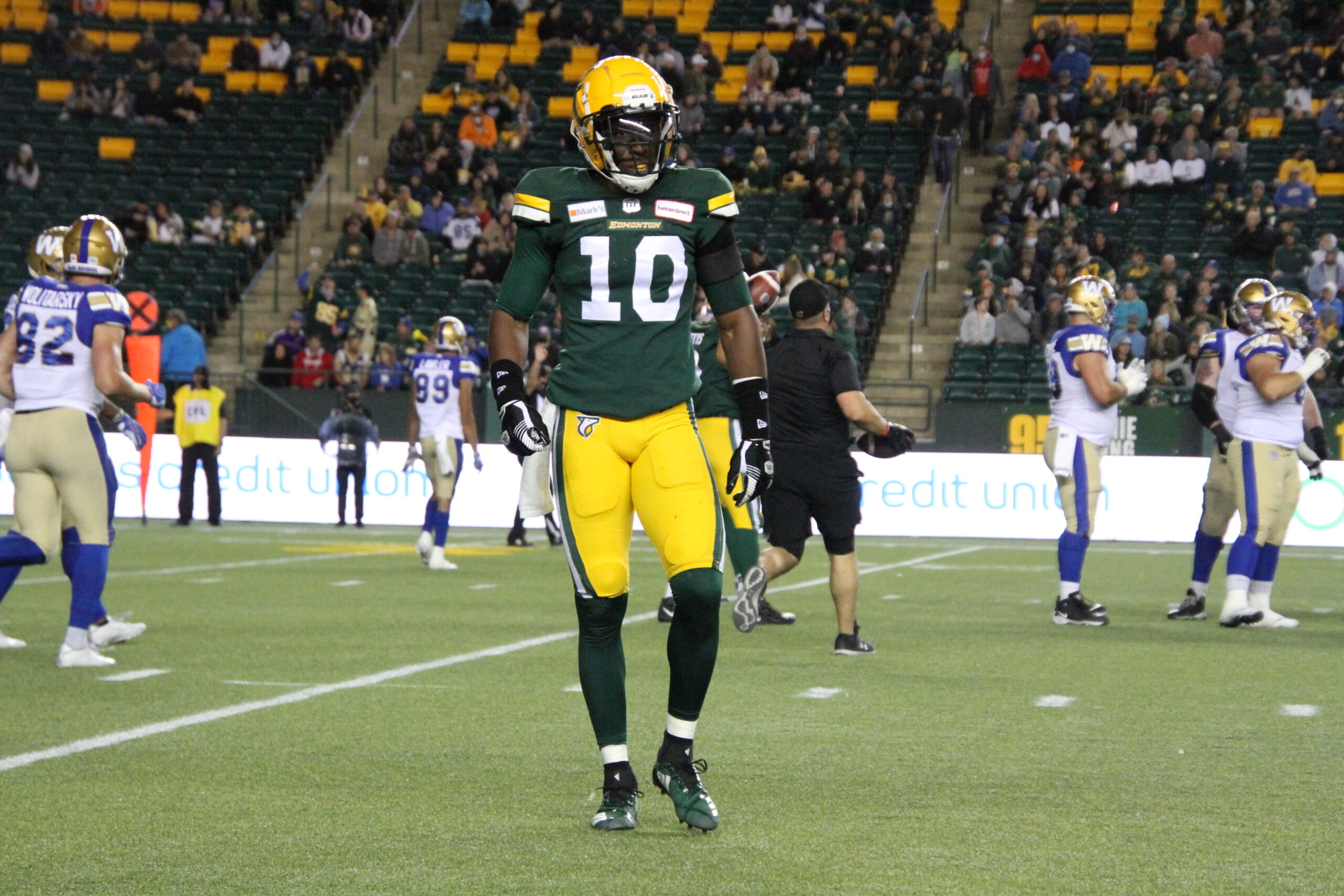 Edmonton Elks roll out allstar additions Derrick Moncrief, Shawn