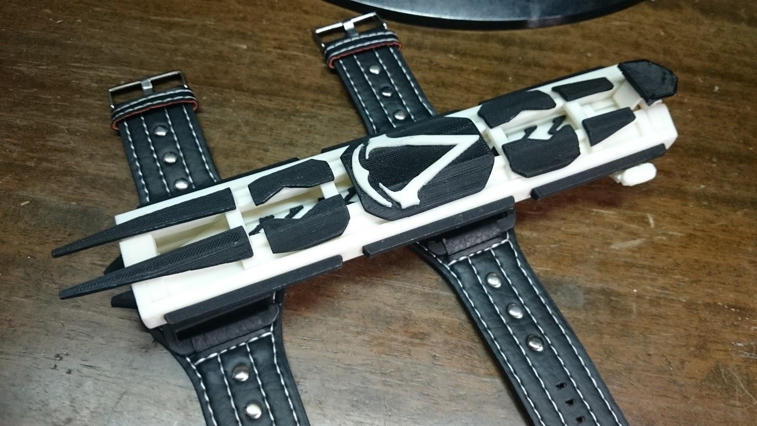 Incredible Retractable Assassin’s Creed Blade Created with 3D Printer