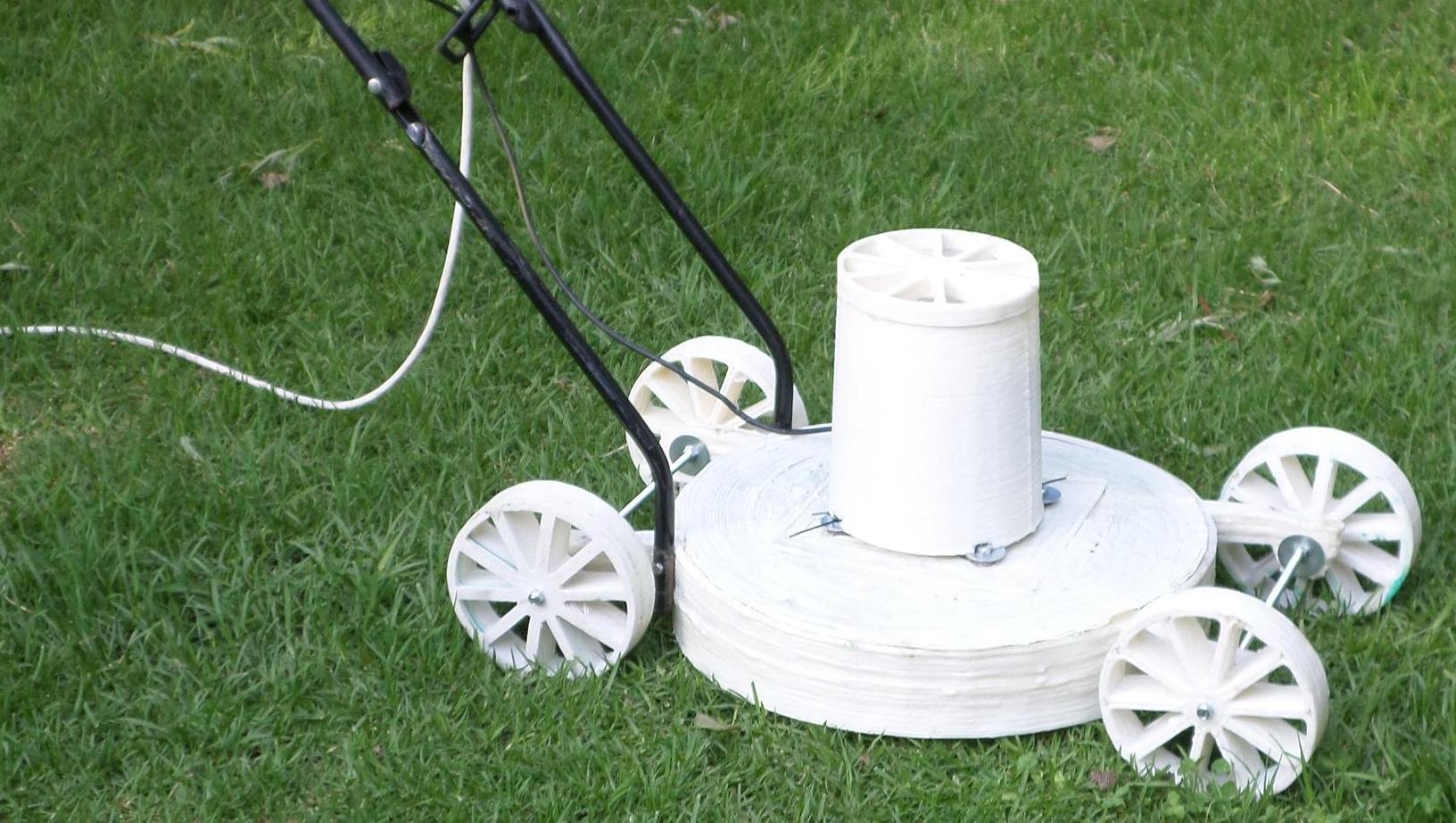 South African Man 3D Prints a Working Lawn Mower With His