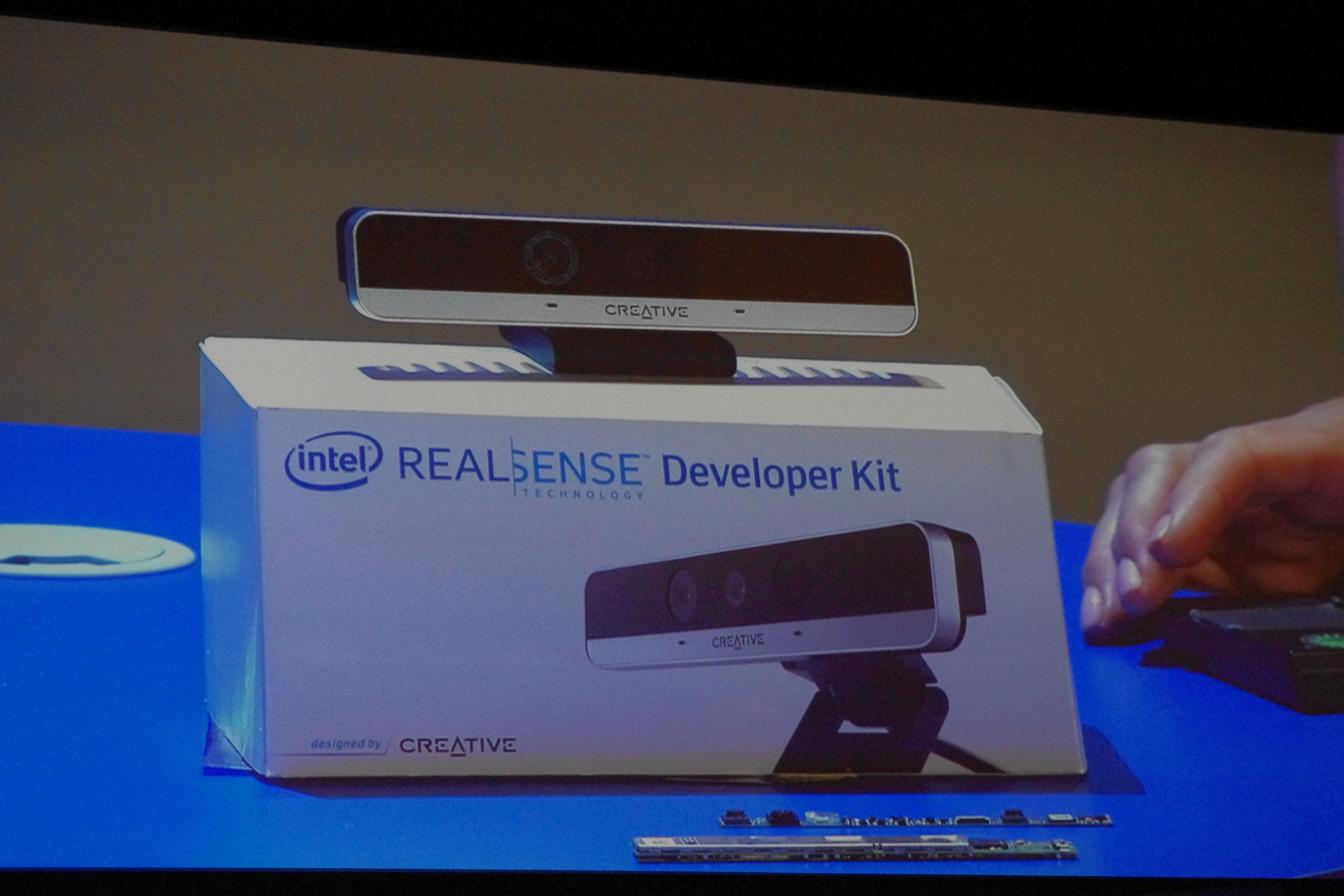 Intel Shrinks RealSense 3D Scanning Technology into Smartphones