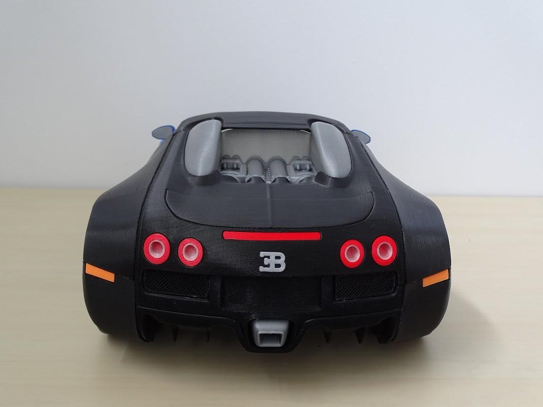 'HBot 3D' 3D Prints an Amazing Bugatti Veyron 18 Scale