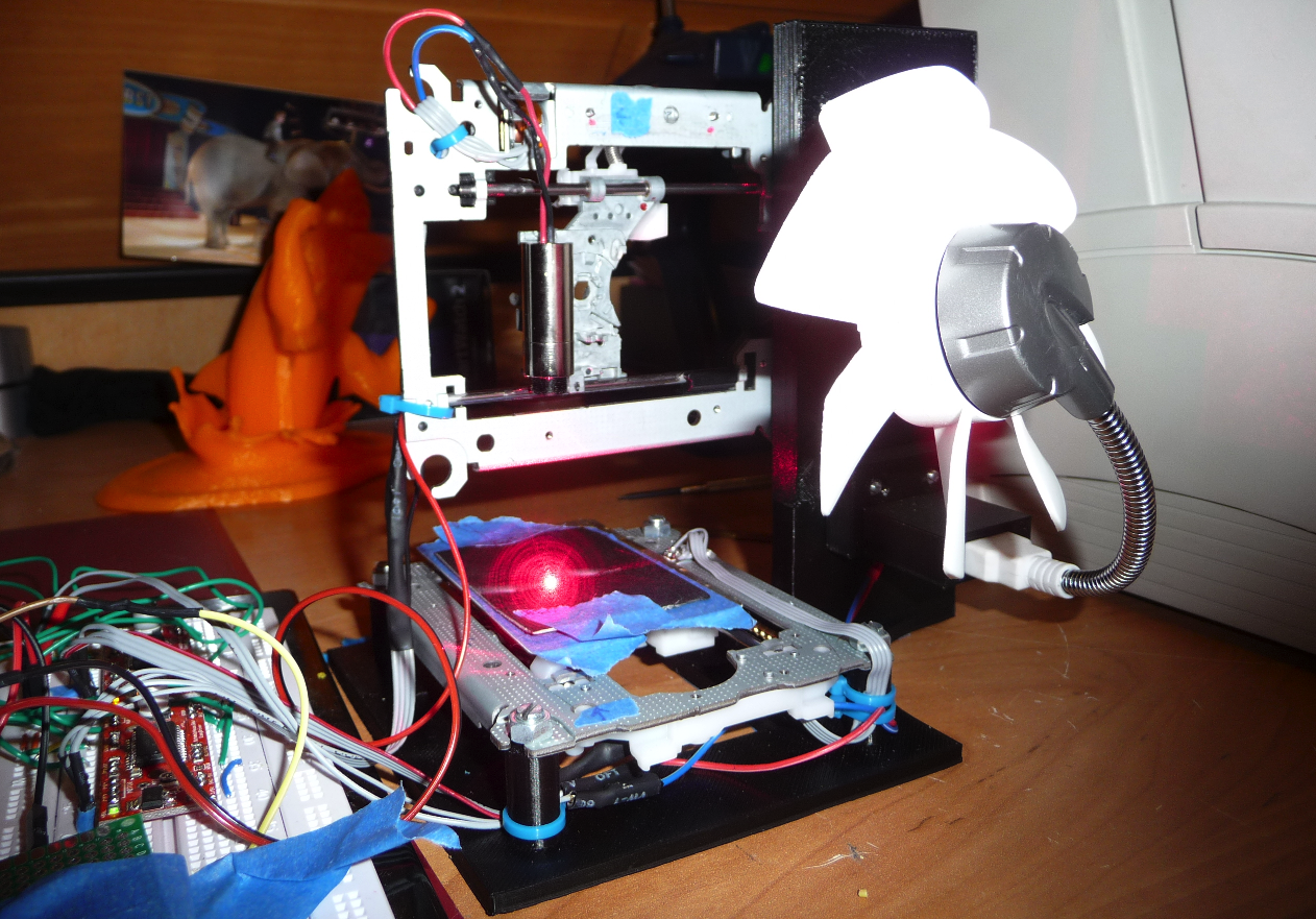 16YearOld Creates a Working Laser Engraver From 2 DVD Drives & 3D