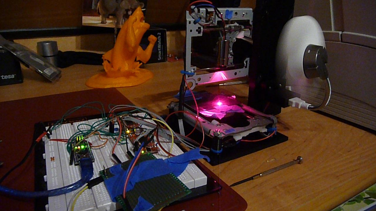 16YearOld Creates a Working Laser Engraver From 2 DVD Drives & 3D