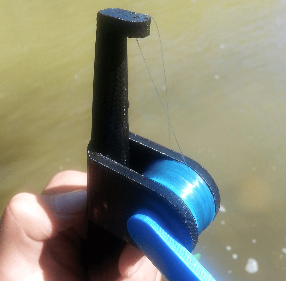 Man Catches a Fish on this Fully 3D Printed Fishing Rod & Reel