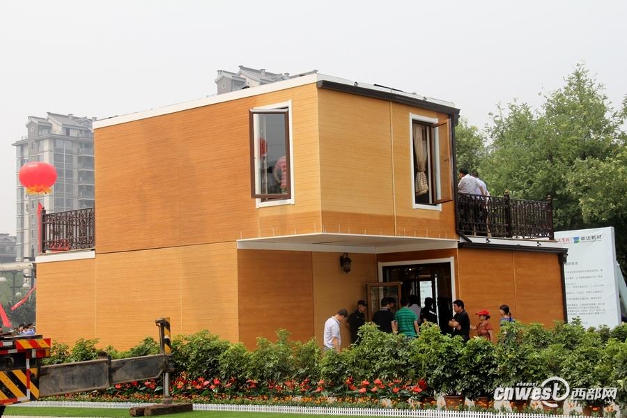 Chinese Unveil Mysterious 3D Printed Houses Built Out of