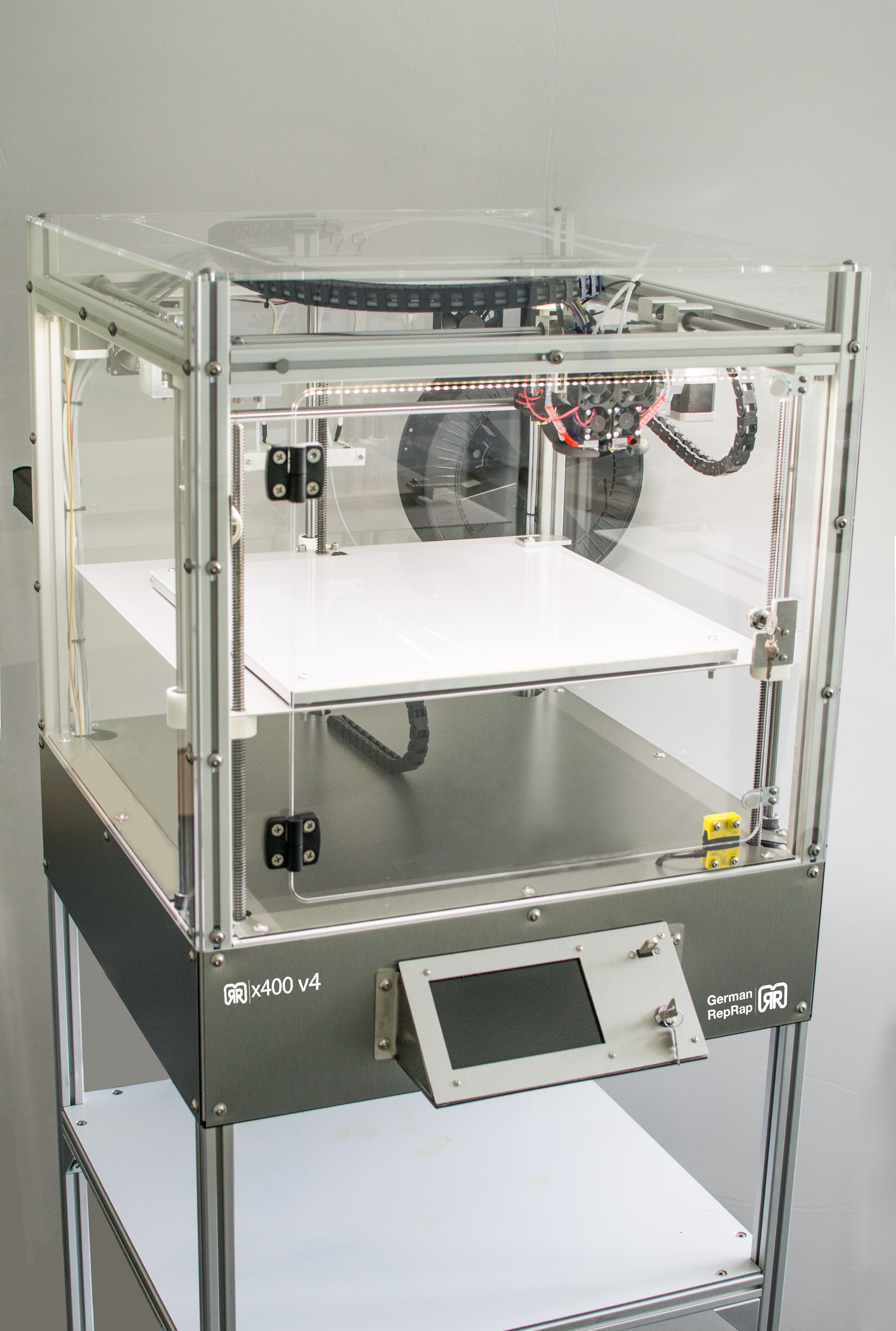 German RepRap Adds New Features, Releases FourthGeneration X400 3D