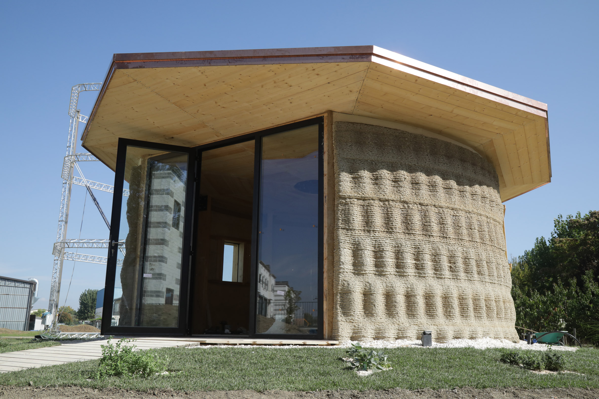 Italy WASP Engineers Make A Model Tiny Home Partially Out