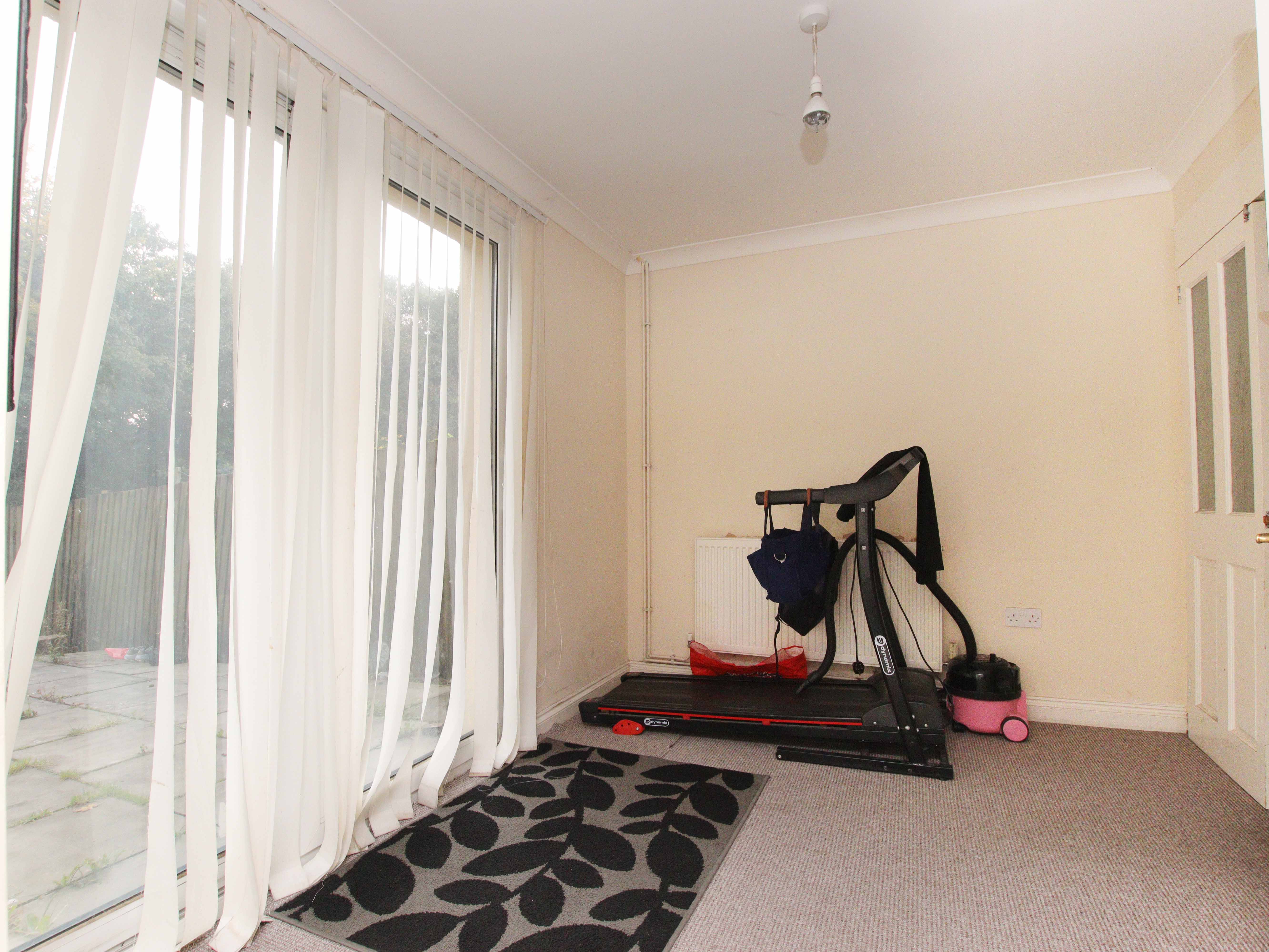 Cae Fardre, Church Village CF38 1DS Three Estate Agents