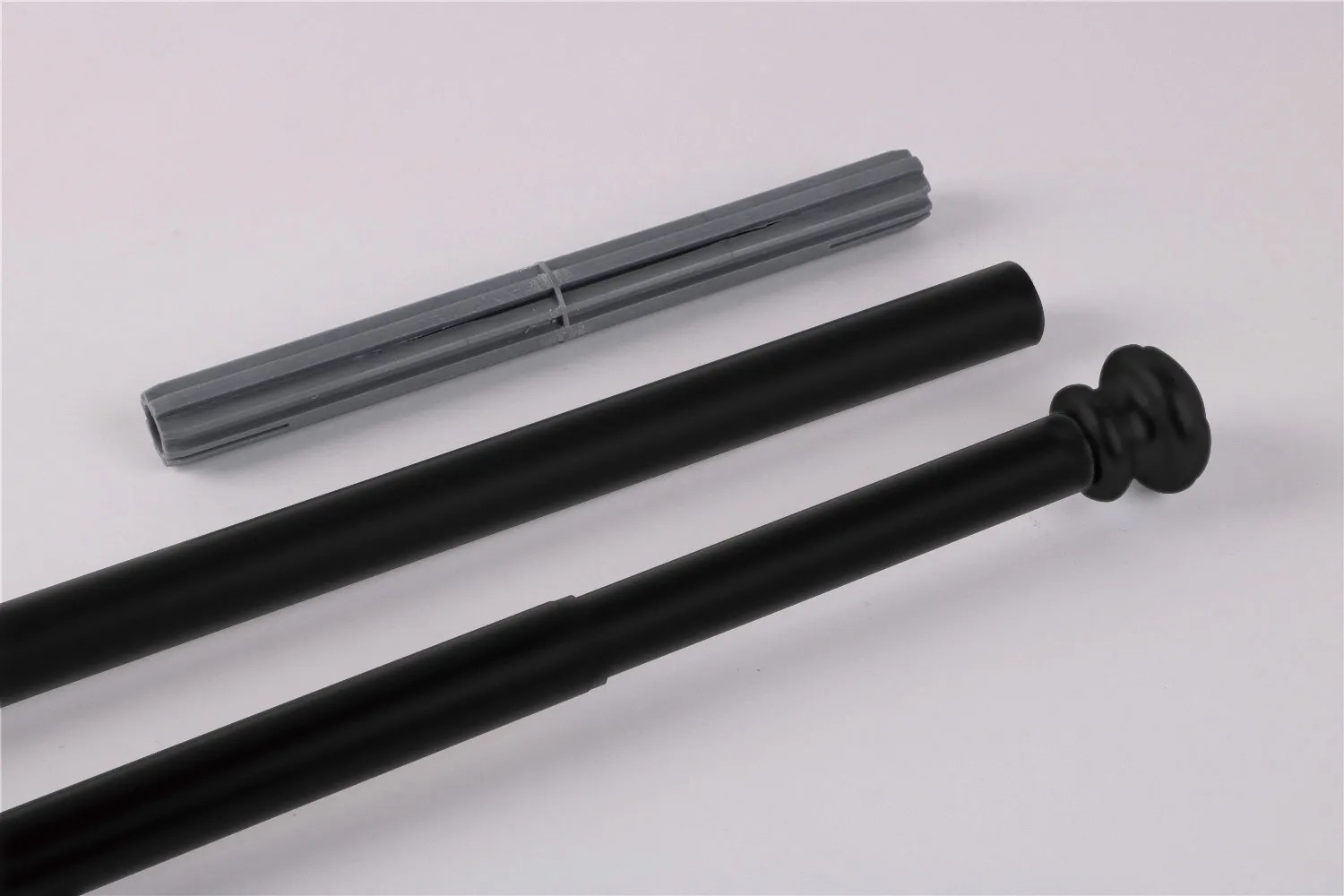 Bodie Bath Black Shower Curtain Rod Large (105 240cm) LEROY