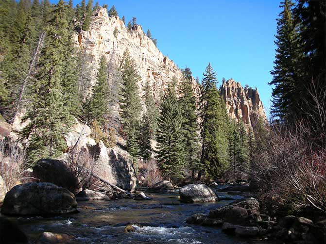 Colorado Rafting The Taylor River Three Rivers Resort