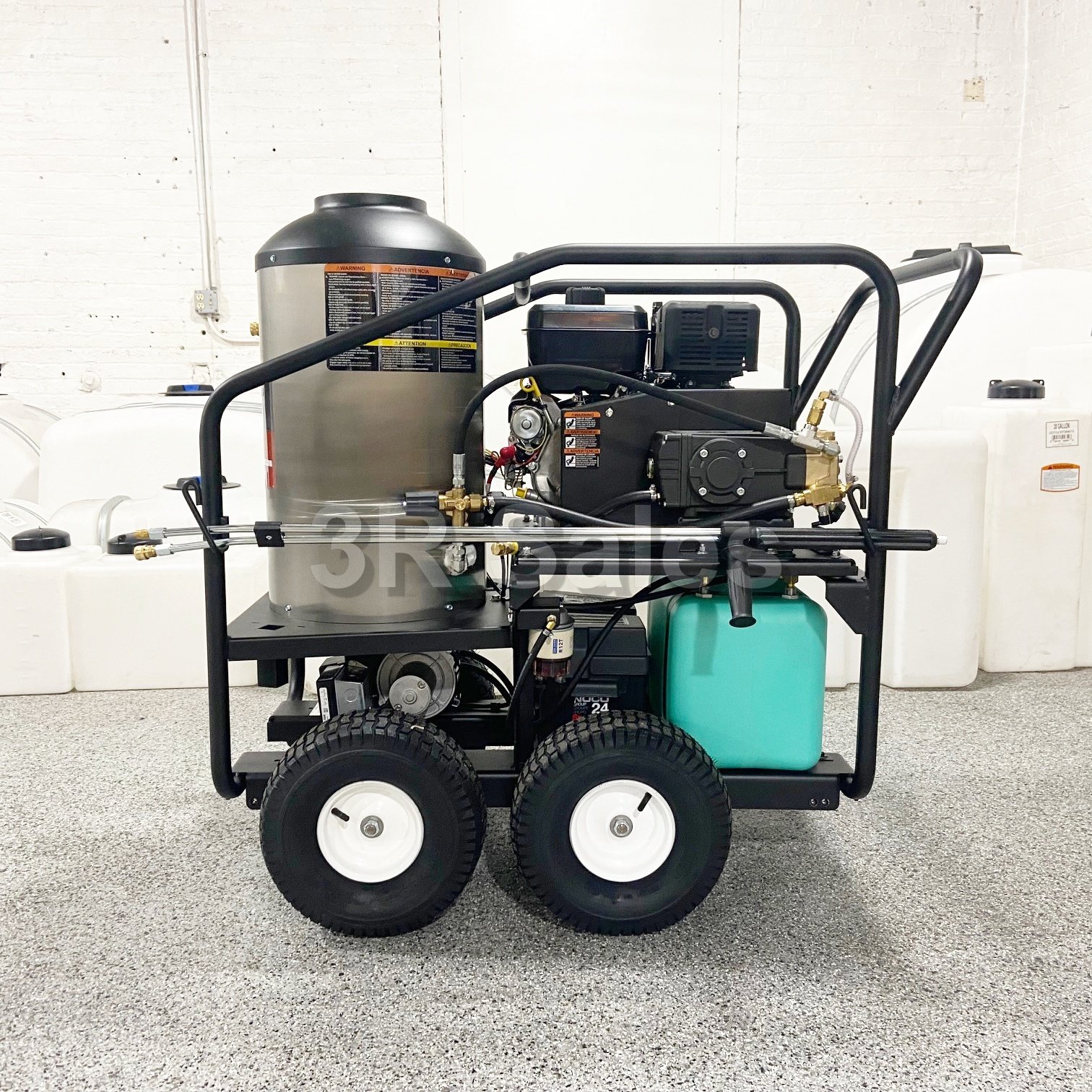 4000 PSI 4 GPM Hot Pressure Washer 14hp Vanguard Belt Drive General