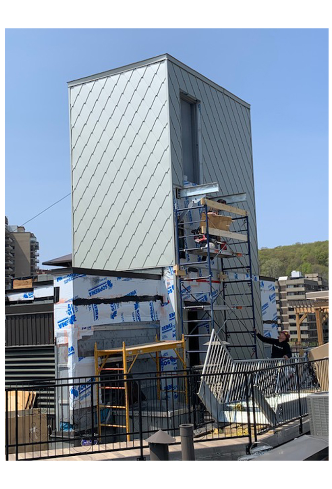 Diamond tile at Les Appartements Linton in Montreal Tuiles 3R