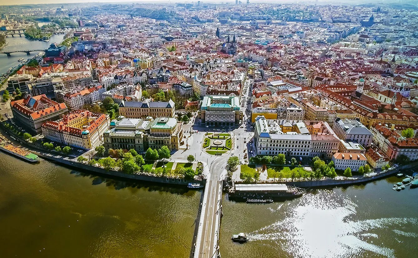 Living History The Story of Czech Universities 3 Seas Europe