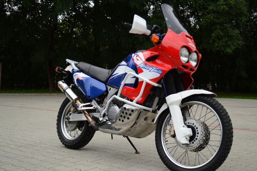 Honda XRV 750 Africa Twin RD07a 7293088111 oficjalne archiwum Allegro
