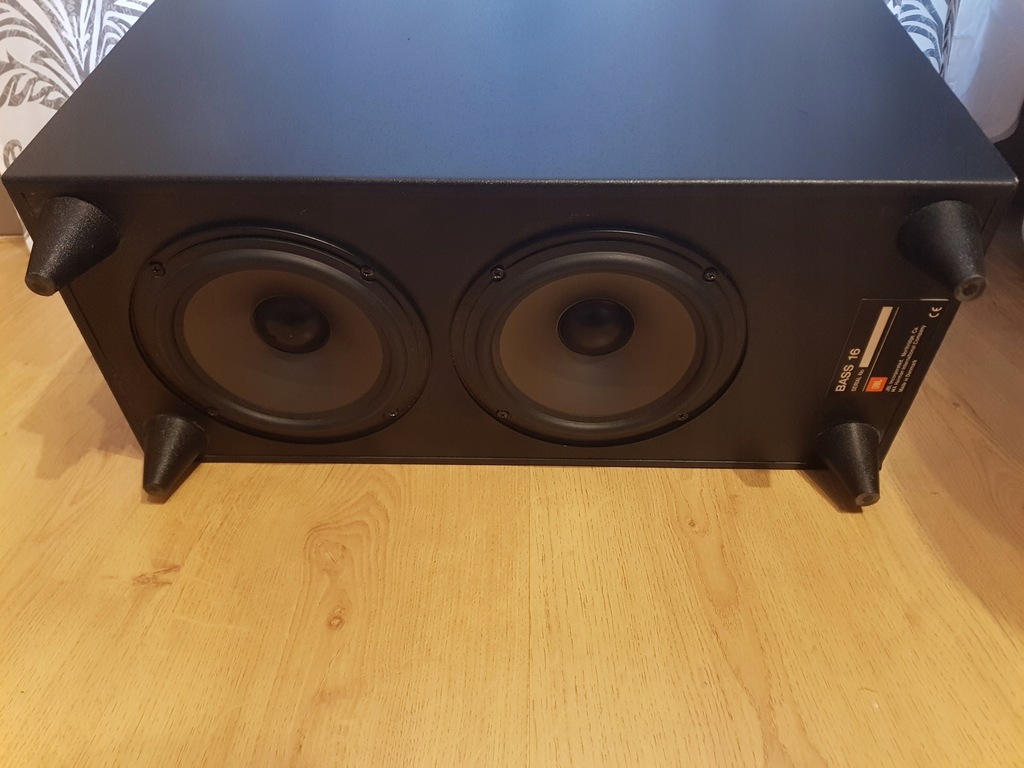 Subwoofer aktywny JBL BASS 16 **Extra Bass** 7762150347 oficjalne