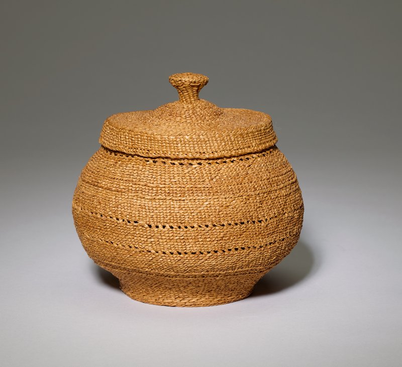 Basket with cover, Rena Point Bolton Mia