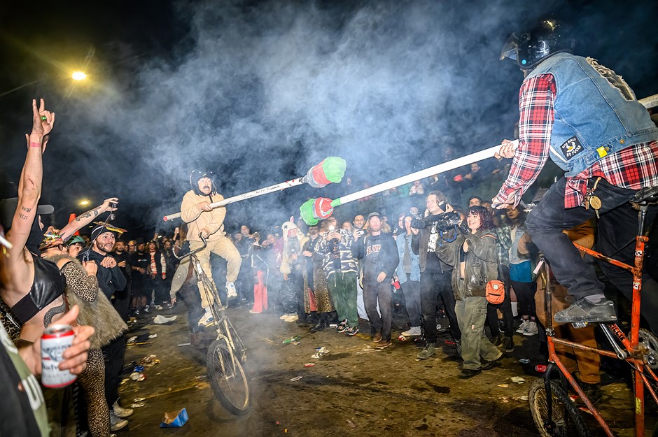 Behind the Photo Tod Seelie on capturing tall bike jousting Digital