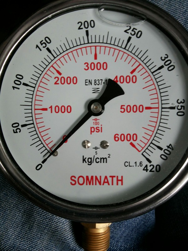 4 inch / 100 mm Glycerin Filled Gauge, 0 to 1600 bar(0 to 20000 psi