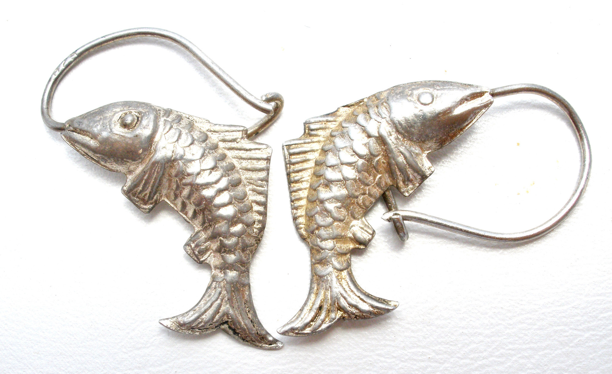 Silver Fish at Rs 576/piece सिल्वर क्राफ्ट, चाँदी के शिल्प Mondal