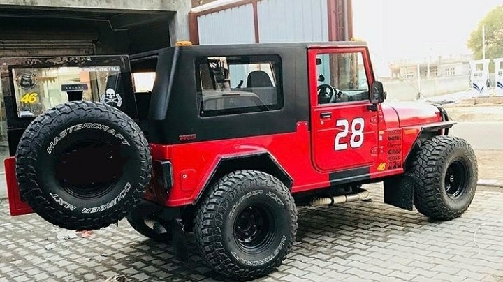 comrshial red mahindra thar, Rs 650000 /piece prem modified jeep ID