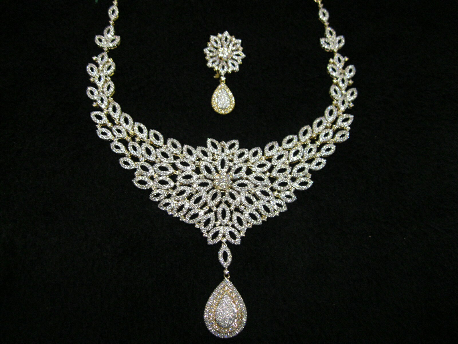 Diamond Bridal Necklace Set at Rs 35000/carat हीरे का हार का सेट