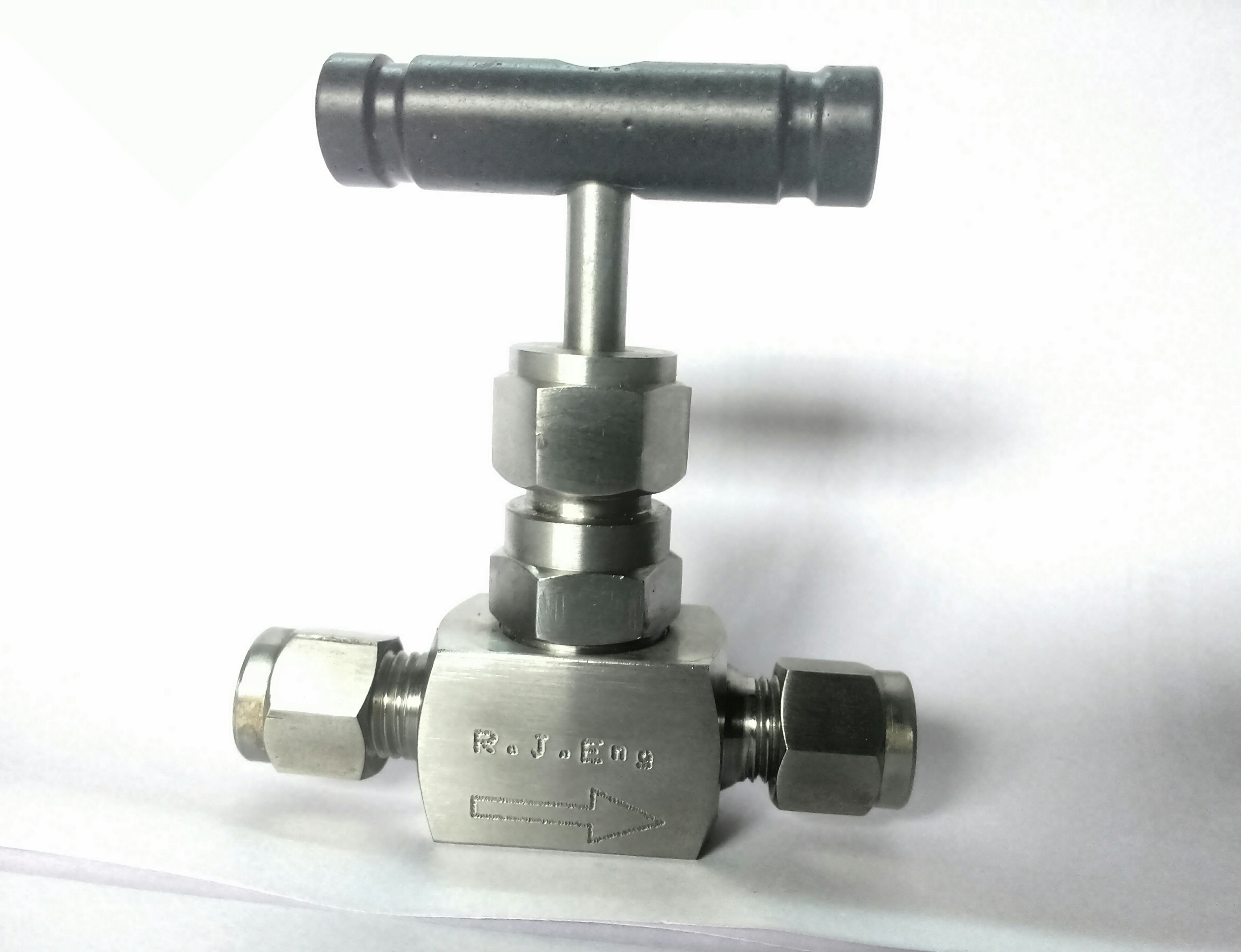 Needle Valve (1/4" OD Tube Connection), Size 1/4 Inch, ID 18888147862