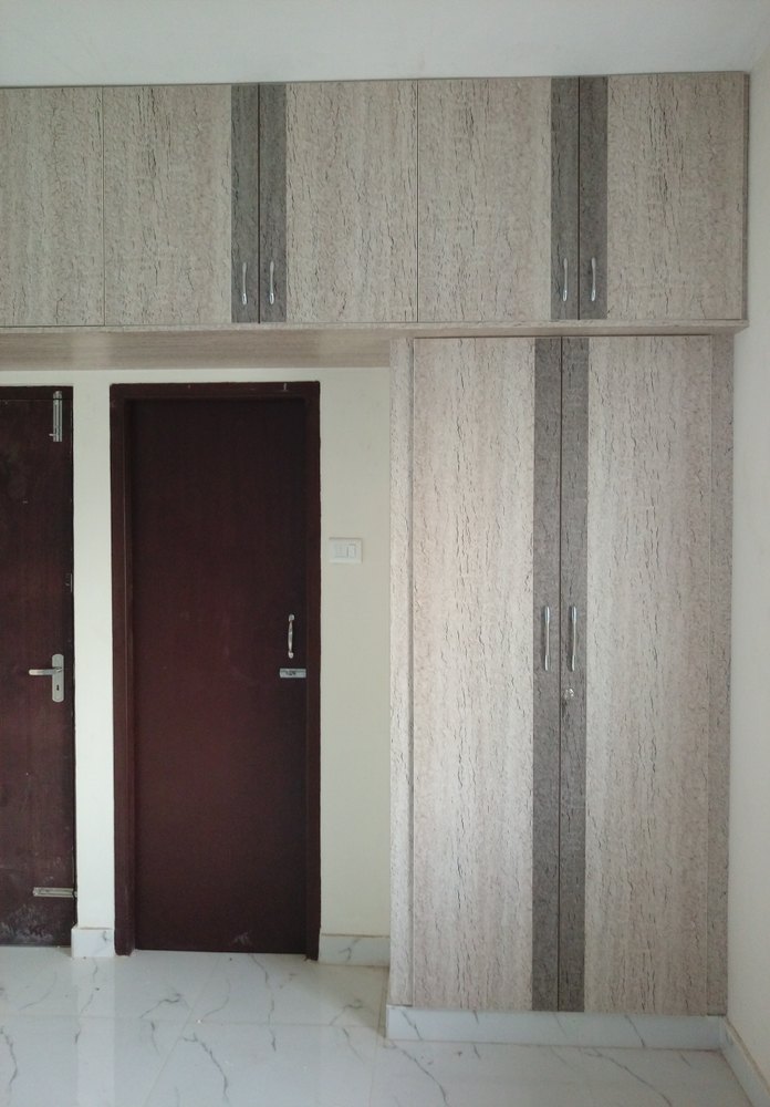 Wooden 2 Doors Sheesham Wood Bedroom Wardrobe at Rs 750/square feet in