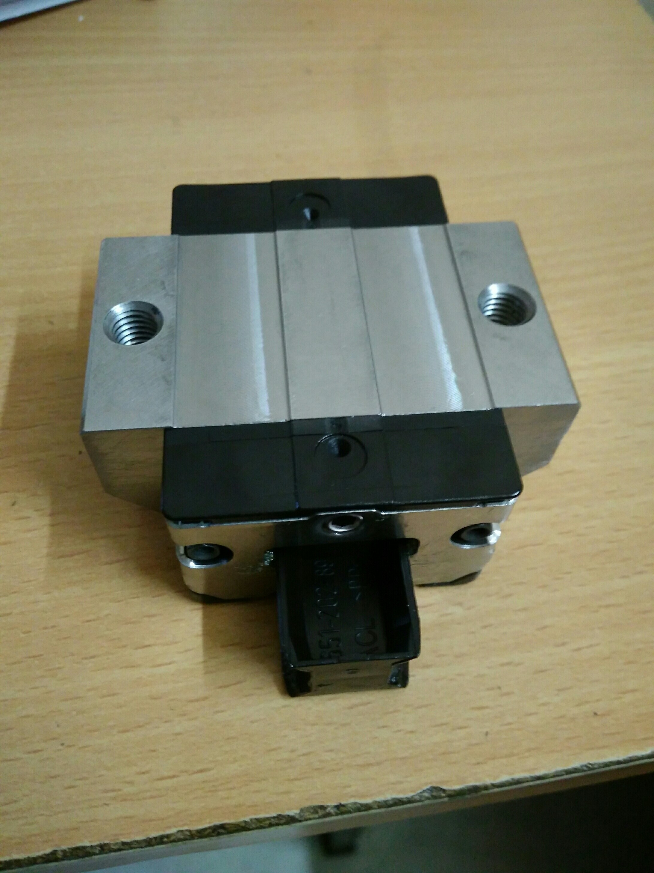 Mild Steel Rexroth Linear Bearing, Dimension 30 X 62 X 16 Mm, Weight