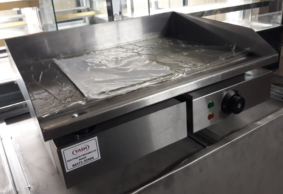 Yash Stainless Steel Dosa Bhatti Hot Plate, For Restaurant at Rs 24500