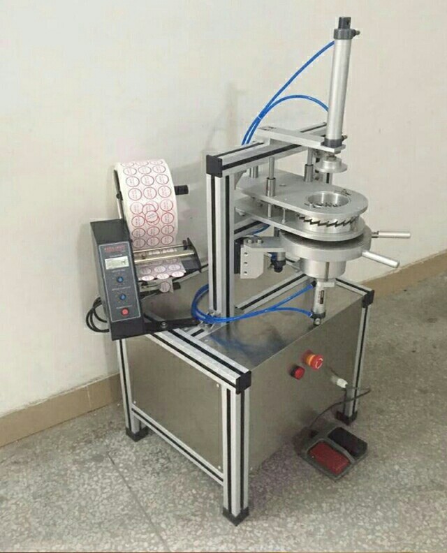 Maharaja Semi Automatic Soap Wrapping Machine, Rs 100000 /piece
