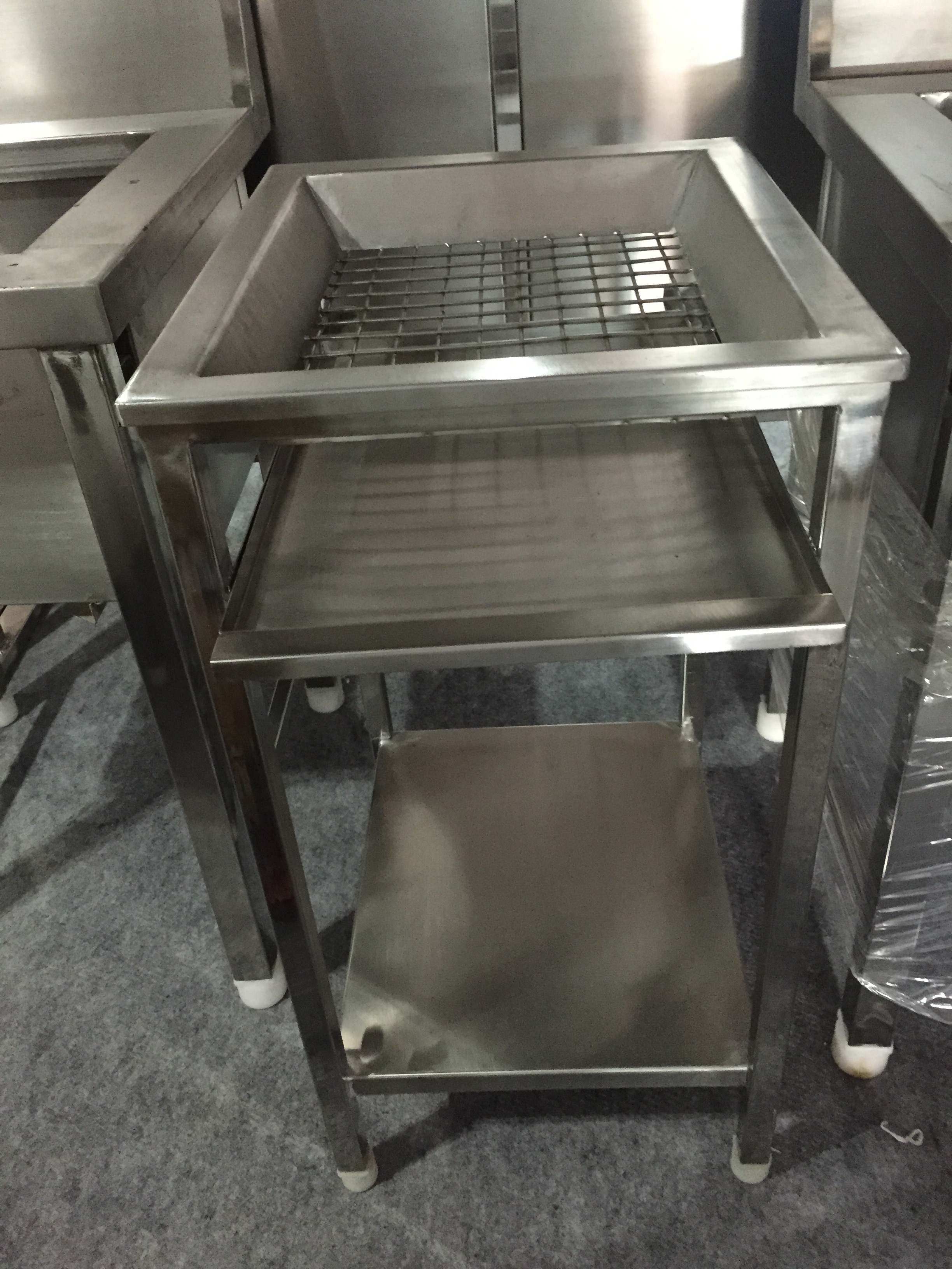 Oil Filter Stand at Rs 6000/unit Water Filter Stand ID 11747386848