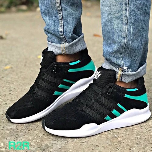 M/s Shoes Market Wholesale Distributor of Jordan Shoe & Adidas EQT