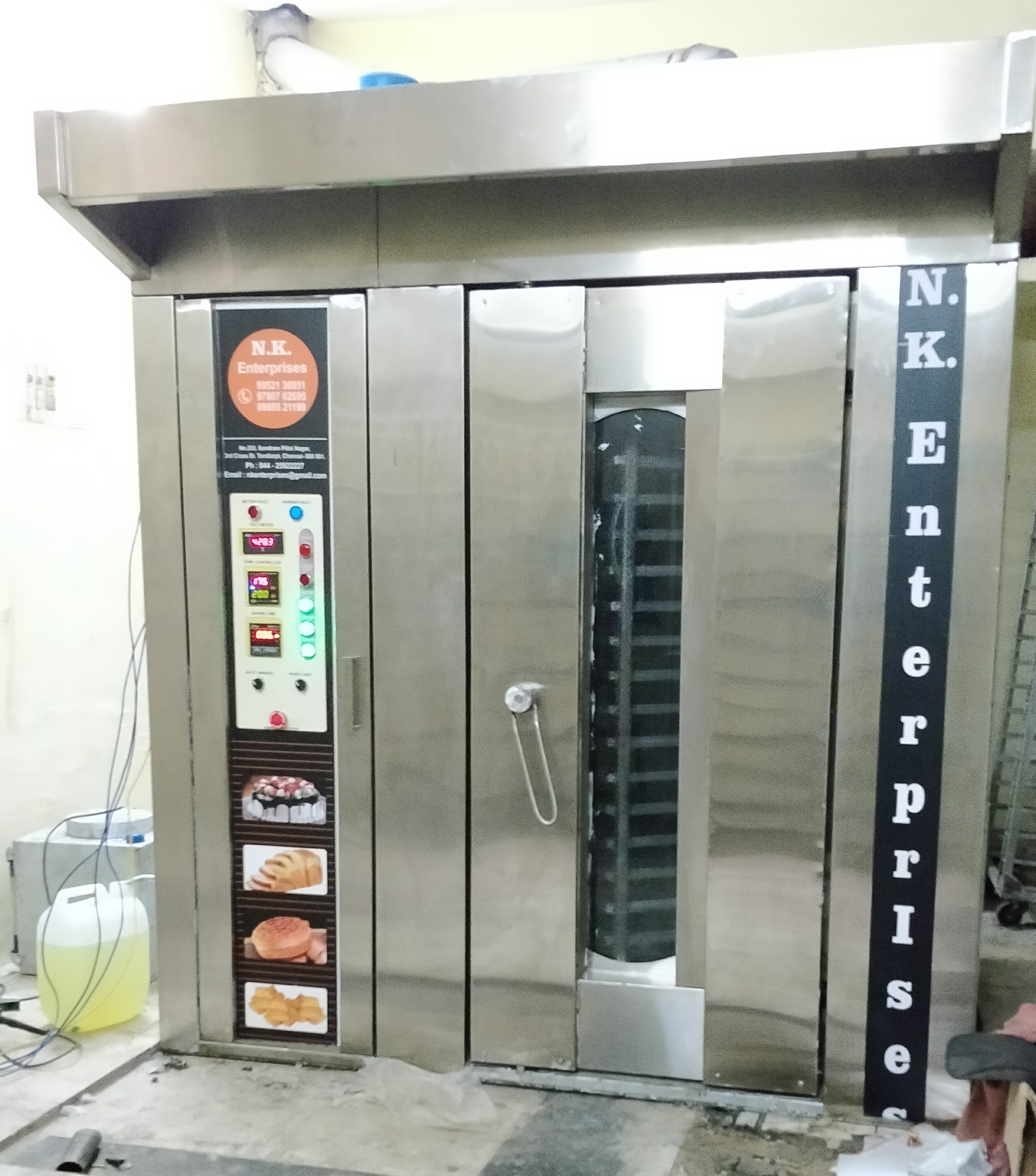 N.k.enterprises Three Phase Rotary rack oven 120 bread capacity, Rs