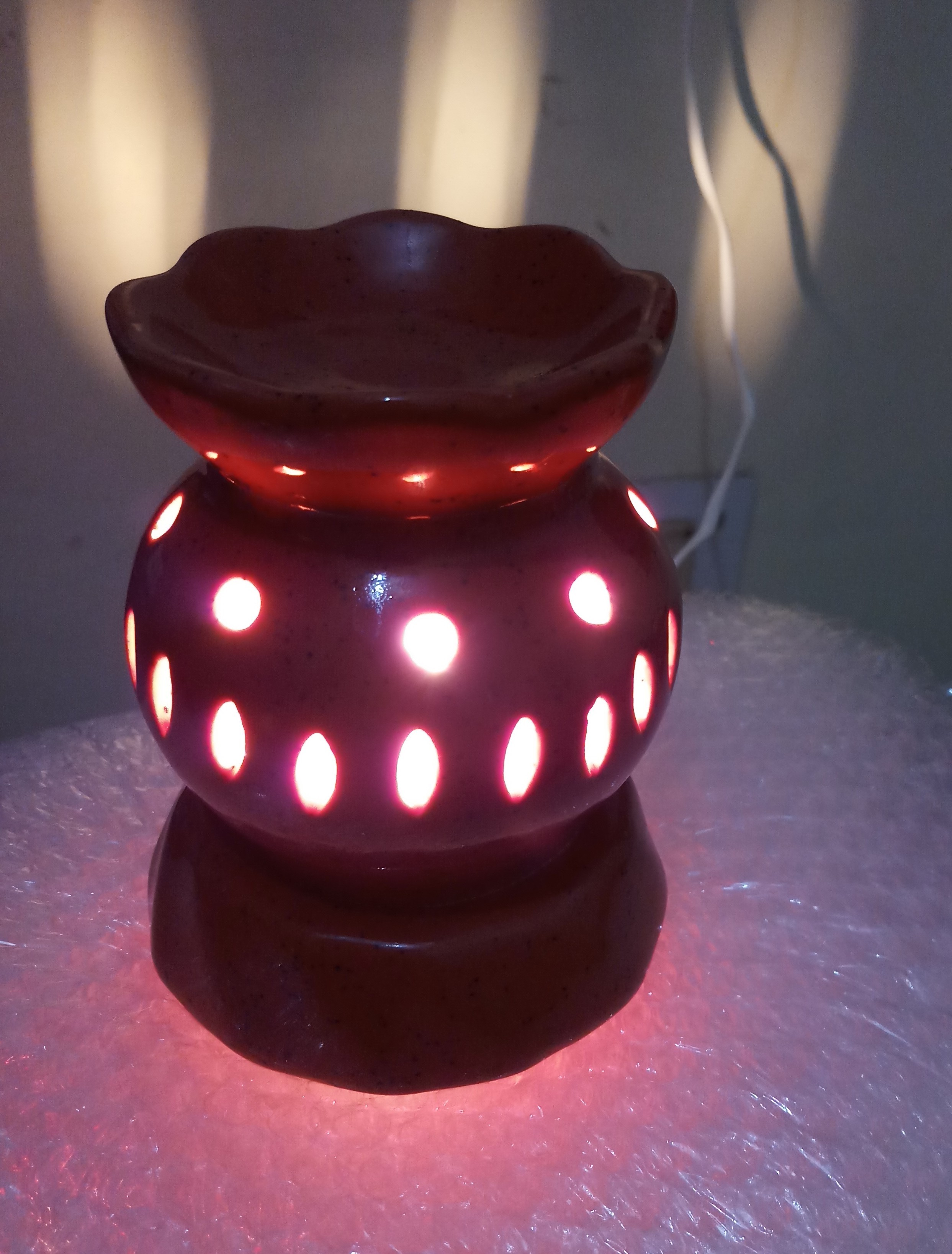 Ceramic Electric Aroma Oil Diffuser, Size 5", for Home, Rs 106 /piece