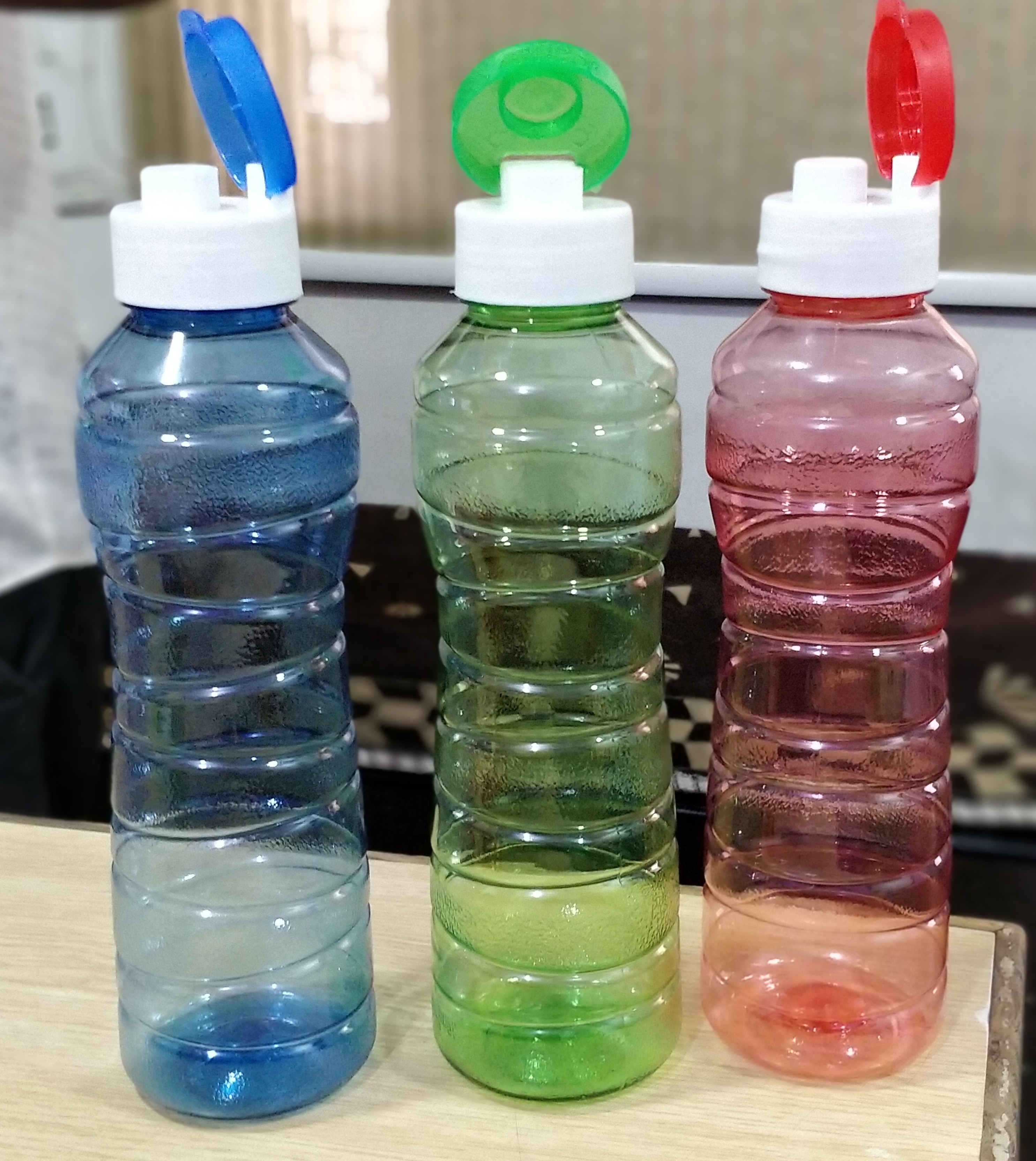 Plastic Bottles With Flip Top Cap in Round shape at Rs 142/dozen Flip